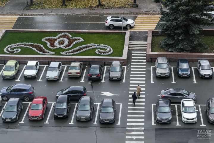 Стал известен график бесплатной работы парковок Казани в новом году