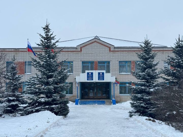 Пресс-служба района обратилась к родителям учеников о состоянии здания Старошигалеевской школы