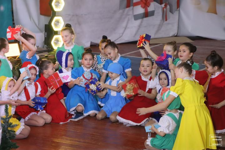 В Пестрецах состоялась главная елка района