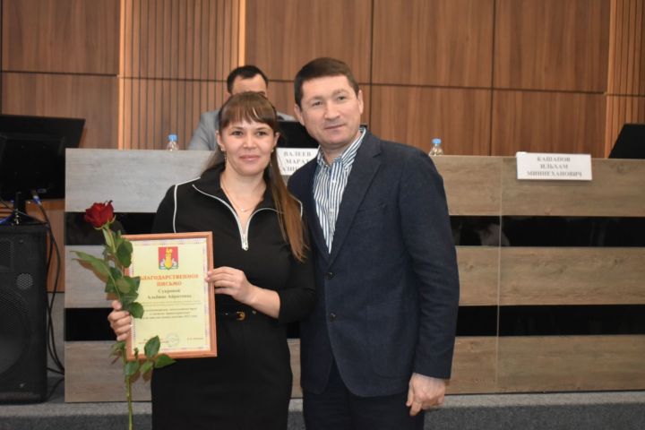 Наградили пестречинских медиков
