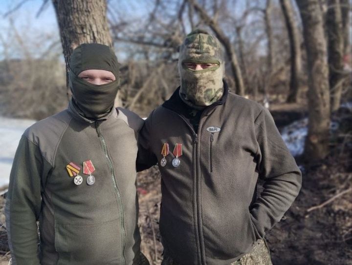 Хәрби операциядә катнашучы питрәчлеләр ике медаль белән бүләкләнде