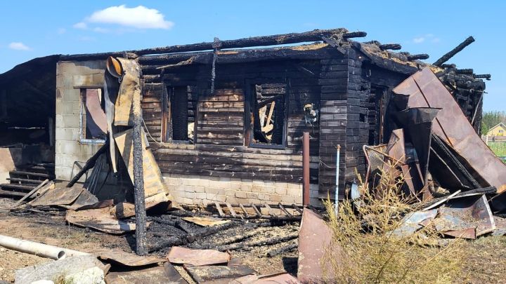 Пестречинским погорельцам нужна помощь