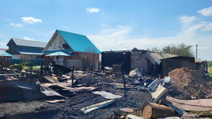 Пестречинским погорельцам нужна помощь