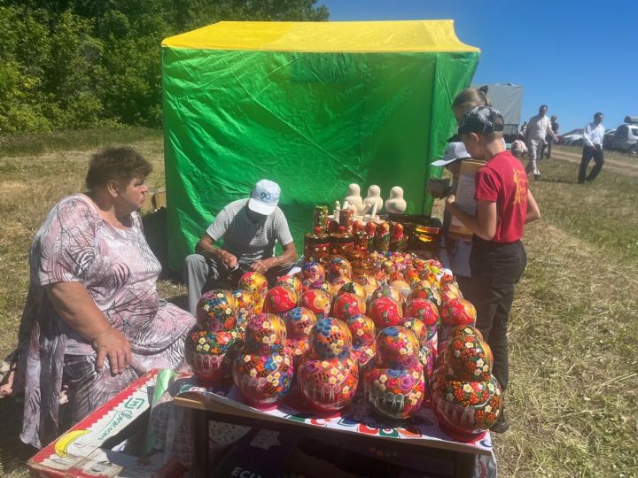 В Кощаково на барском холме отпраздновали «Петровку»