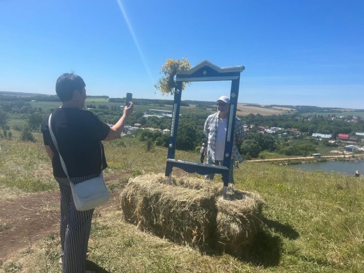 В Кощаково на барском холме отпраздновали «Петровку»