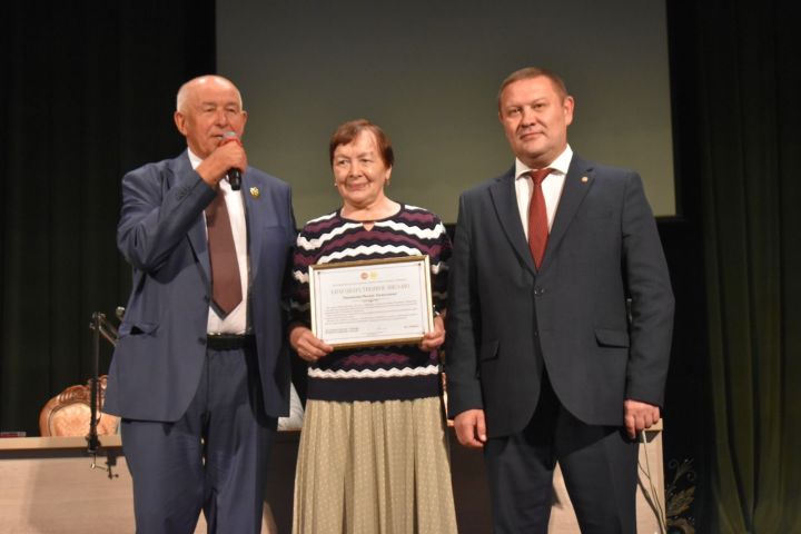 В Пестрецах прошла встреча с ветеранами АПК