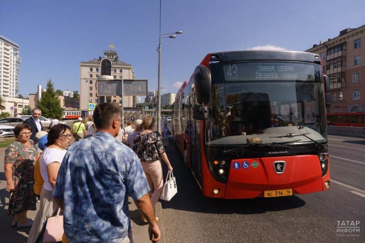 В казанских автобусах планируют ввести бескондукторную систему оплаты проезда