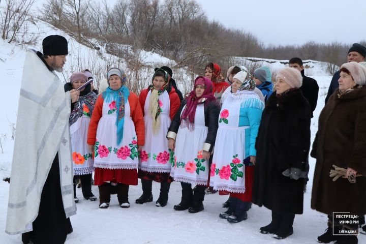 Праздник Крещения собрал уроженцев села Ковали