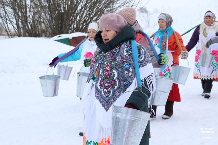 Праздник Крещения собрал уроженцев села Ковали