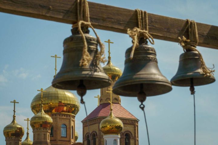 Священник рассказал, кому разрешено звонить в колокола и для чего они нужны