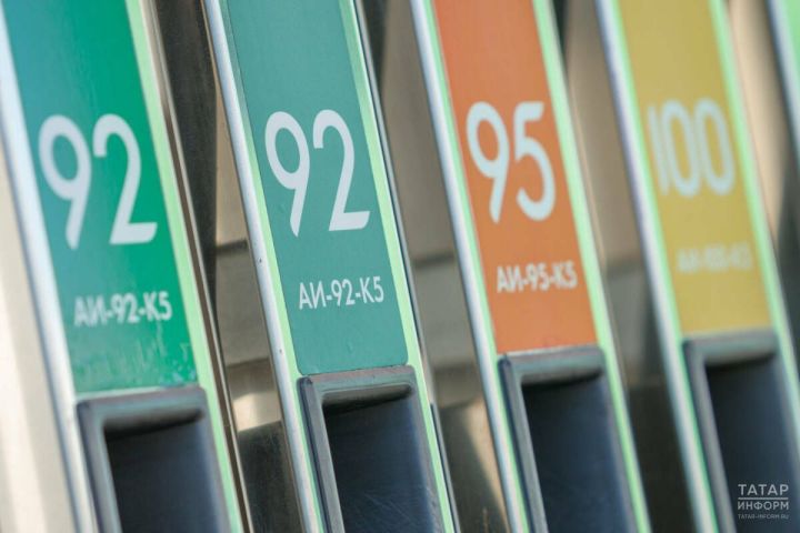 За 10 дней в Татарстане подешевели две марки бензина