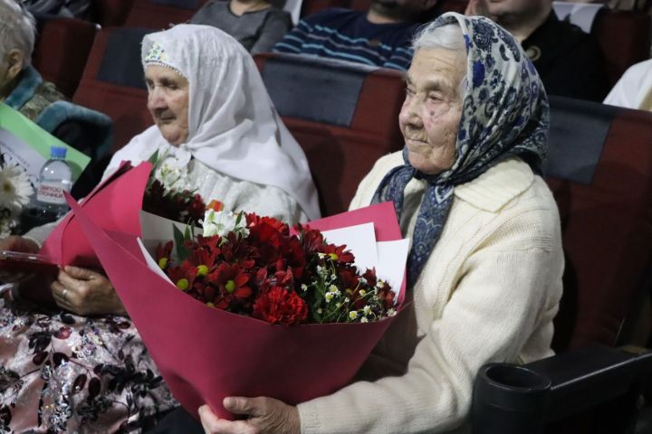 В Пестрецах прошел концерт ко Дню защитника Отечества