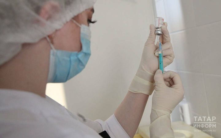 С сентября в России начнут использовать вакцину для лечения больных раком