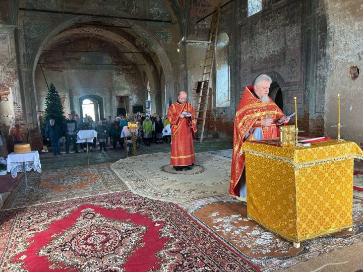 В пестречинских старинных храмах прошли праздничные богослужения