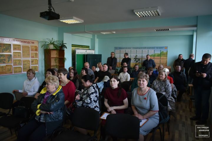 Наградили пестречинских сельхозработников
