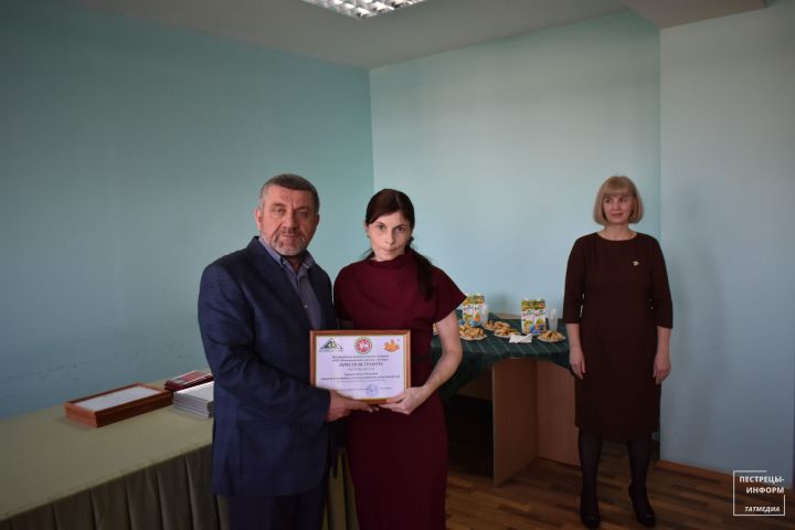 Наградили пестречинских сельхозработников