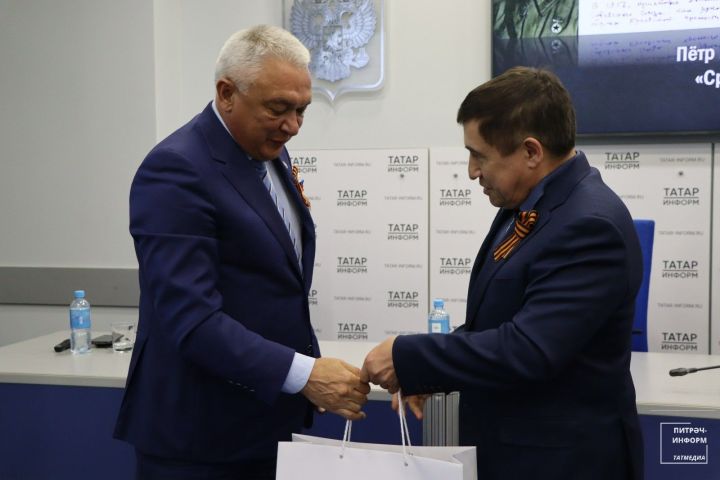 Казанда Петр Гаврилов турындагы китапның яңа басмасын тәкъдим иттеләр