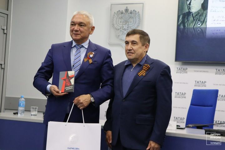 Казанда Петр Гаврилов турындагы китапның яңа басмасын тәкъдим иттеләр