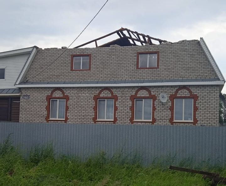 В Пестречинском районе ветер повредил кровли шести домов