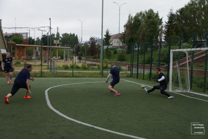 В Пестрецах состоялся мини-футбол в честь героя-земляка