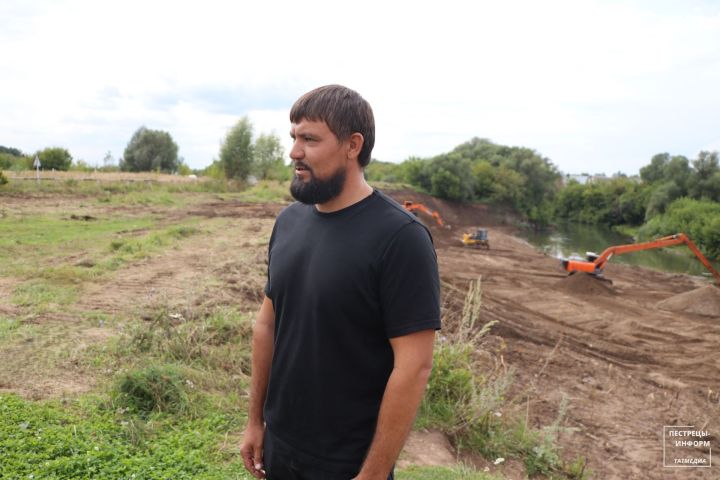 Начались работы по укреплению берегов реки Меша в Пестрецах