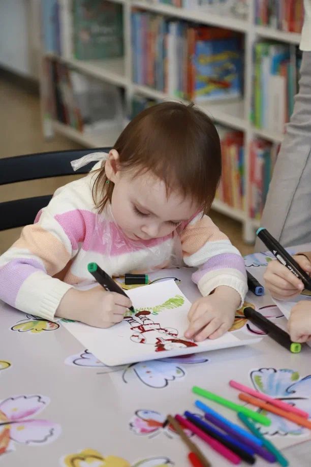 Жительница Пестречинского района представила книгу в Нацбиблиотеке РТ