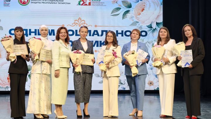 Питрәчнең «Кайгырту» үзәге директоры республика конкурсында җиңде