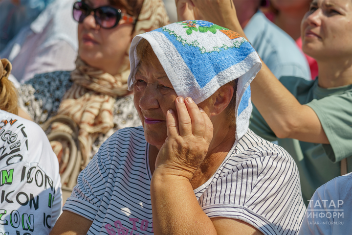 Аритмия, инсульт, депрессия и агрессия: чем опасна жара и как ее пережить